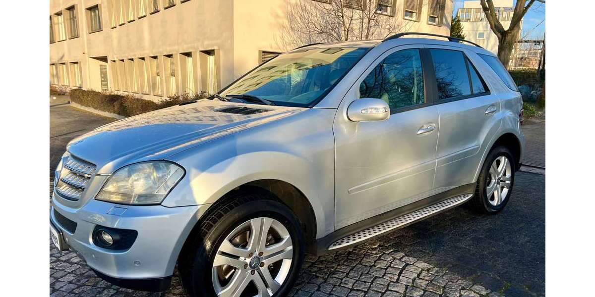 Mercedes-Benz ML 350 144.890 km 6.990 &euro; Berlin 10829