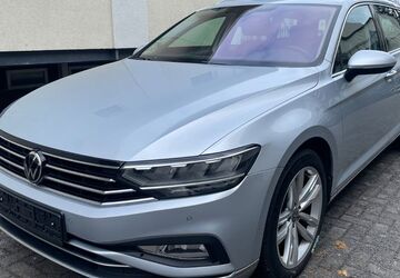VW Passat 148.000 km 18.900 &euro; Berlin 12057