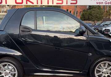 Smart forTwo 84.000 km 5.900 &euro; Berlin 10787