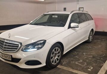 Mercedes-Benz E 220 342.000 km 6.600 &euro; Berlin 10623
