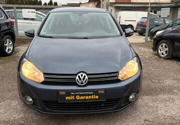 VW Golf 128.141 km 7.300 &euro; Berlin 12309