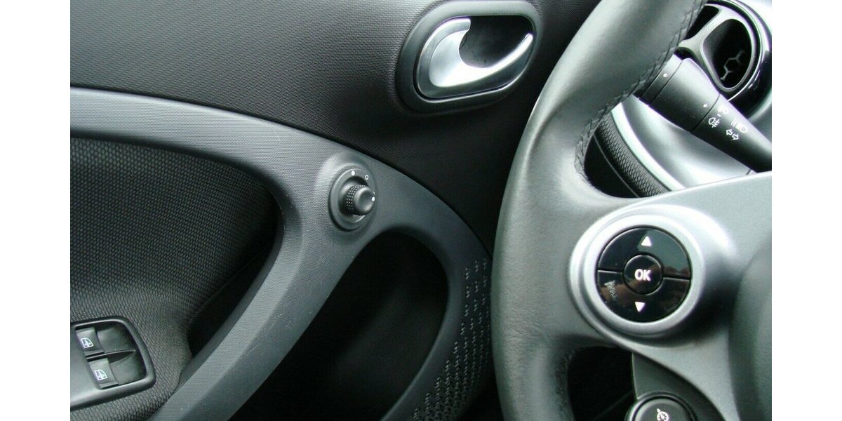 Smart ForFour Passion Pano Tempomat SHZ LED 35.997 km 11.980 &euro; Falkensee 14612