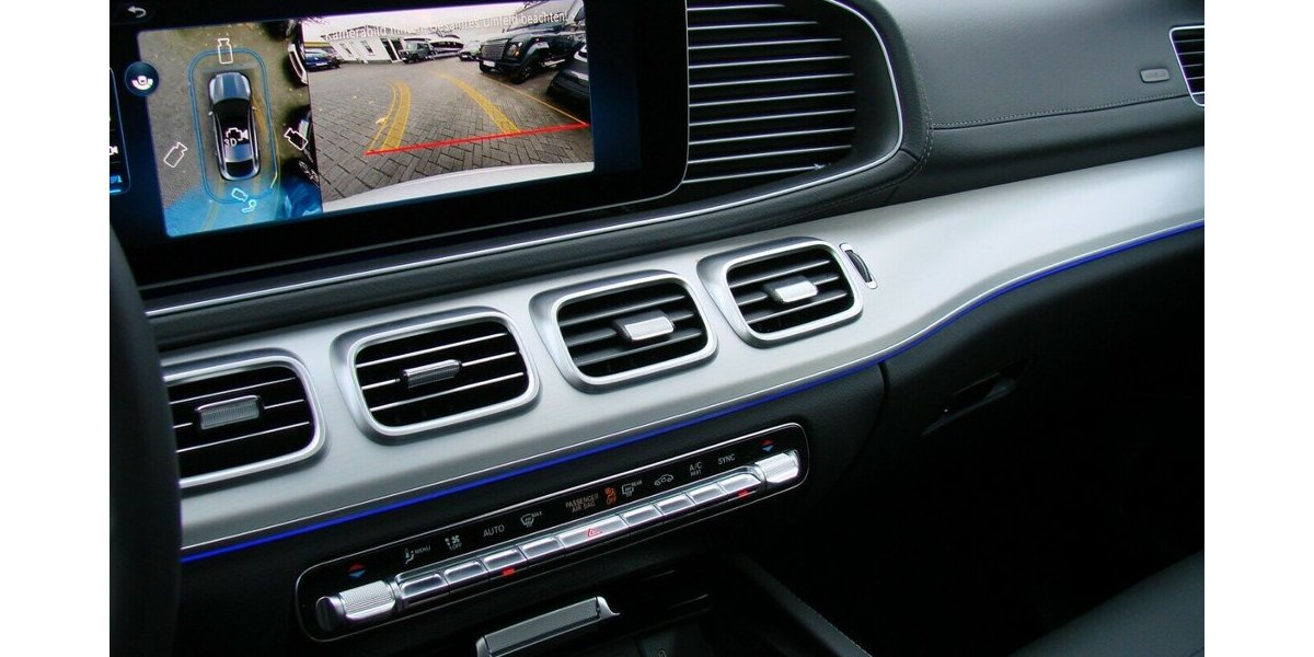 Mercedes-Benz GLE 300 d Coupe AMG 4M Pano 360° Airmatic AHK Burm 2.480 km 84.980 &euro; Falkensee 14612