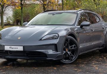 Porsche Taycan 3.500 km 174.900 &euro; Berlin 10587