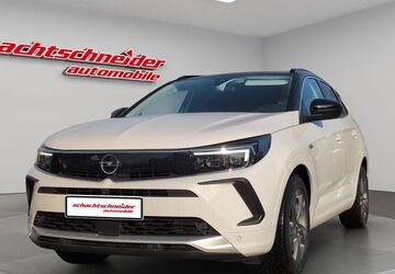 Opel Grandland (X) 51.458 km 22.990 &euro; Potsdam 14482