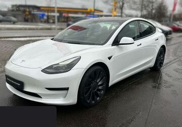 Tesla Model 3 30.108 km 36.700 &euro; Teltow 14513