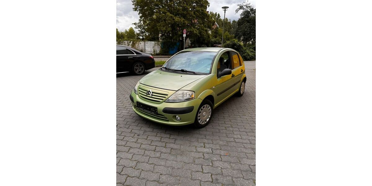Citroen C3 136.371 km 3.499 &euro; Berlin 13055