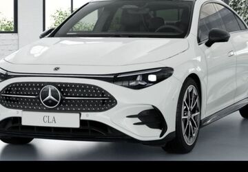 Mercedes-Benz CLA 200 9.900 km 48.700 &euro; Berlin 10587