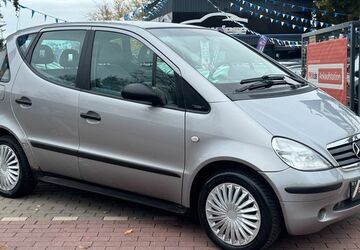 Mercedes-Benz A 140 136.363 km 2.990 &euro; BERLIN 13127