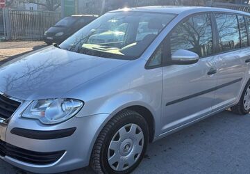 VW Touran 158.753 km 6.900 &euro; Berlin 13405