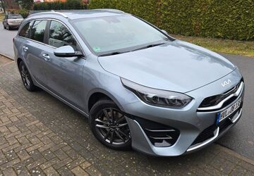 Kia ceed Sportswagon 67.000 km 19.500 &euro; Falkensee 14612