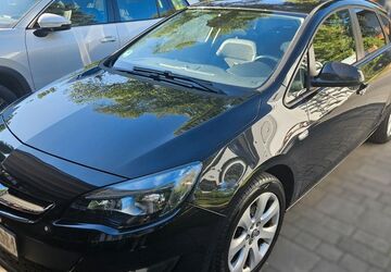 Opel Astra 145.000 km 8.101 &euro; Berlin 12309
