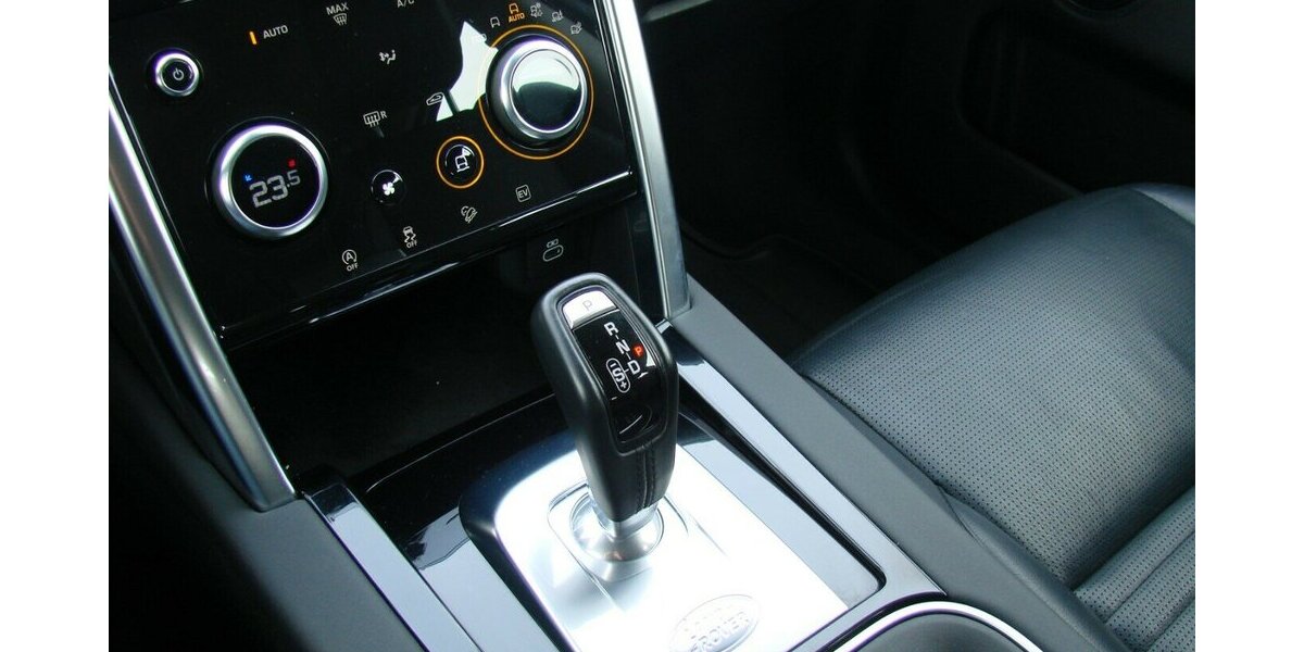 Land Rover Discovery Sport P300e Hybrid S AWD LED 360º Leder 56.432 km 23.980 &euro; Falkensee 14612