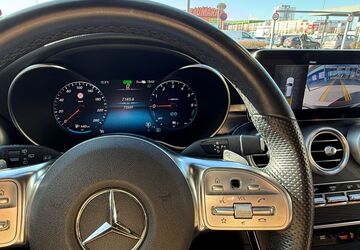 Mercedes-Benz GLC 300 72.000 km 37.000 &euro; Berlin 12621