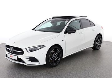 Mercedes-Benz A 250 98.756 km 24.880 &euro; Berlin 12103