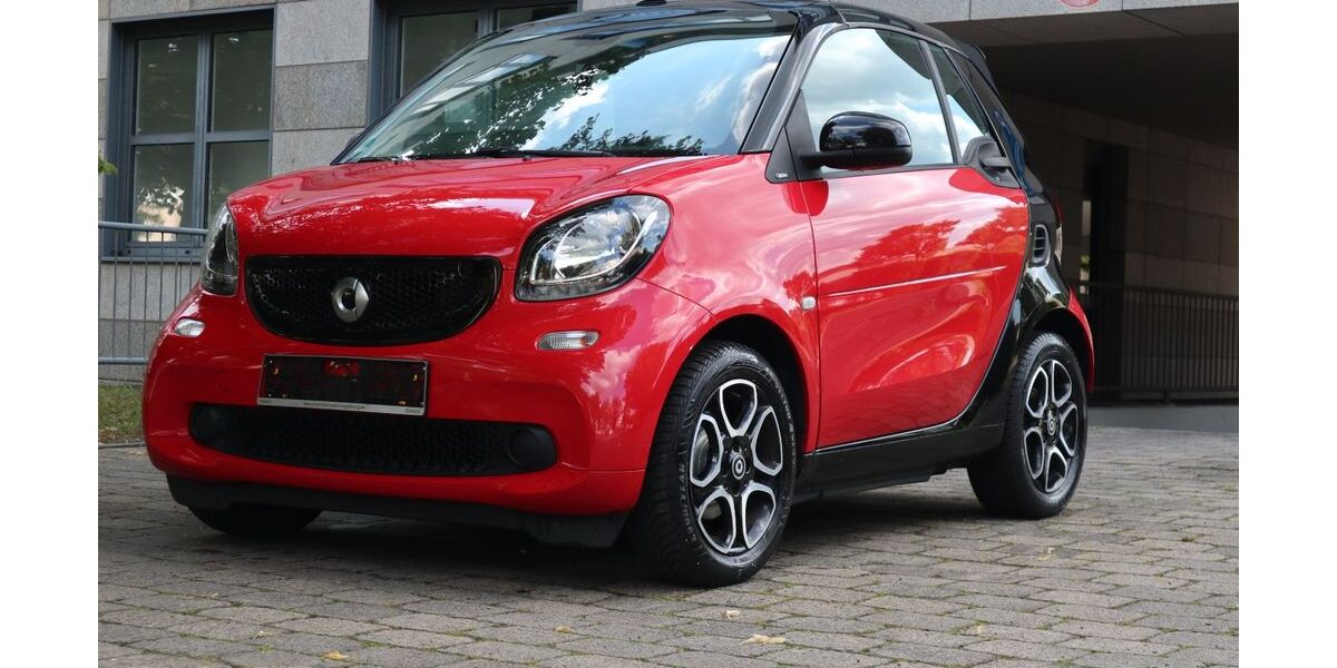 Smart ForTwo 69.500 km 12.899 &euro; Schönefeld 12529
