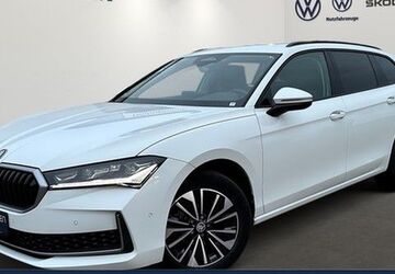 Skoda Superb 4.300 km 35.949 &euro; Rüdersdorf 15562