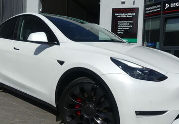Tesla Model Y 47.848 km 38.800 &euro; Berlin 13156