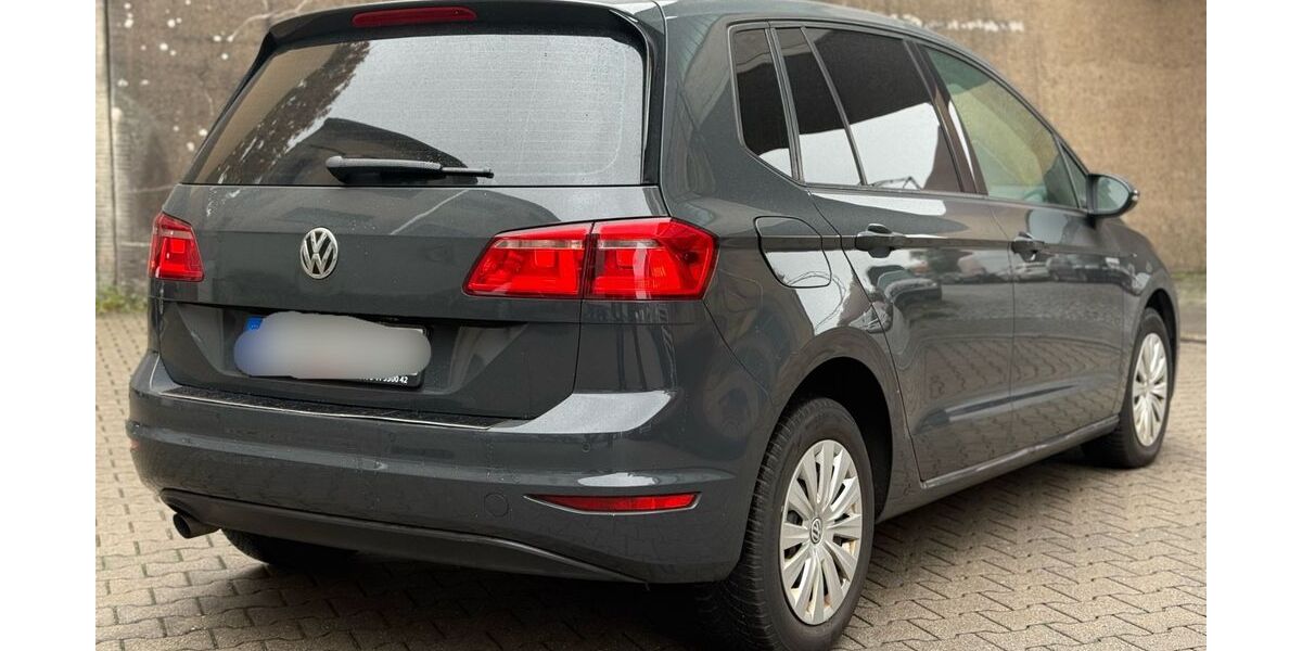 VW Golf Sportsvan 150.000 km 8.000 &euro; Berlin 12169