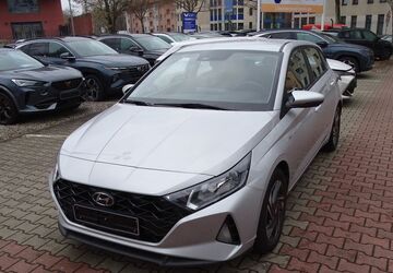 Hyundai i20 33.319 km 16.500 &euro; Berlin 12359