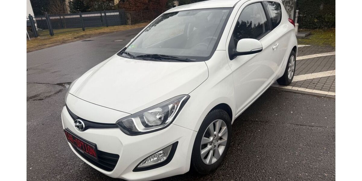 Hyundai i20 188.000 km 2.900 &euro; Berlin-Schönefeld 12529