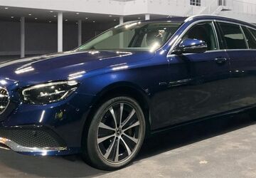 Mercedes-Benz E 300 177.000 km 22.500 &euro; Berlin 12043