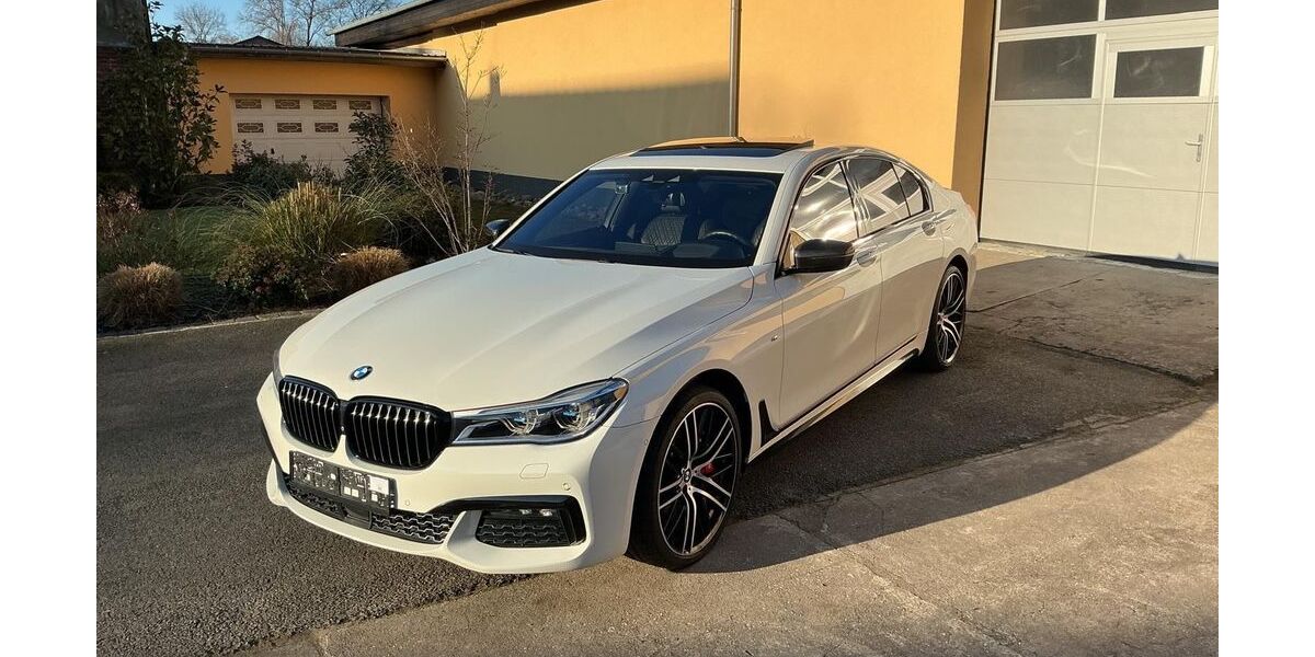 BMW 750 46.700 km 38.900 &euro; Berlin 13088