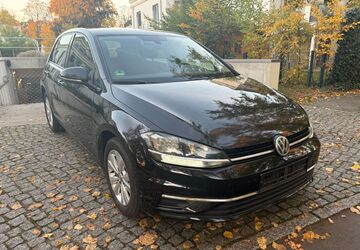 VW Golf 115.845 km 13.999 &euro; Berlin 12205