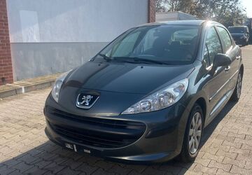 Peugeot 207 143.658 km 1.999 &euro; Berlin 12107