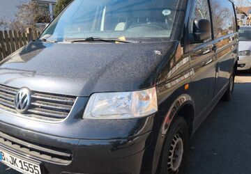 VW T5 Transporter 305.302 km 3.900 &euro; Berlin 12059