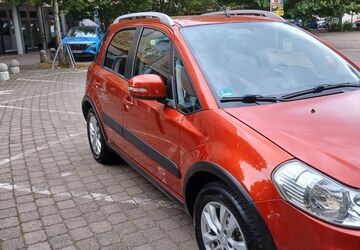 Suzuki SX4 74.000 km 7.350 &euro; BLANKENFELDE 15827