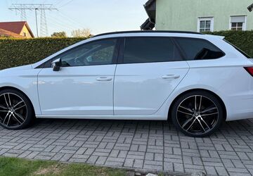 Seat Leon 98.000 km 14.299 &euro; Berlin 12524