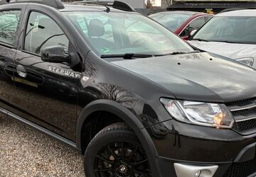 Dacia Sandero 99.898 km 6.990 &euro; Berlin 13089