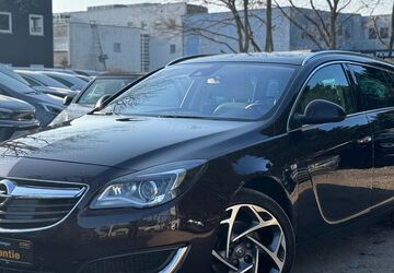 Opel Insignia 120.000 km 10.890 &euro; Berlin 13127