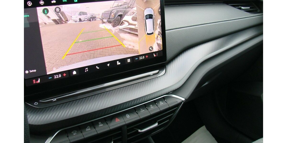 Skoda Octavia 2.0TDi Sportline LED 360º Canton HUD 39.383 km 29.480 &euro; Falkensee 14612