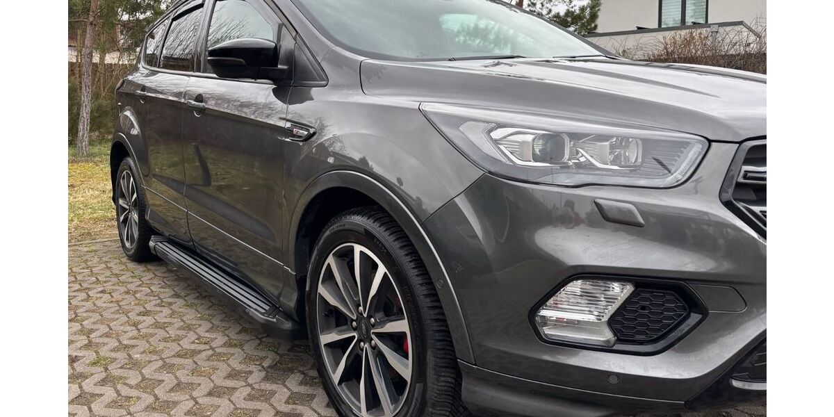 Ford Kuga 125.923 km 14.000 &euro; Oranienburg 16515