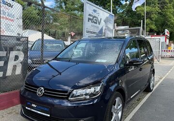 VW Touran 93.700 km 12.980 &euro; Berlin-Charlottenburg 14052