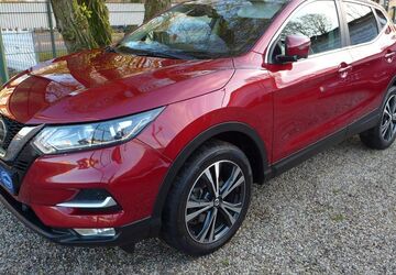 Nissan Qashqai 107.725 km 14.980 &euro; Berlin 13088