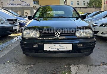 VW Golf 229.273 km 3.550 &euro; Berlin 13409