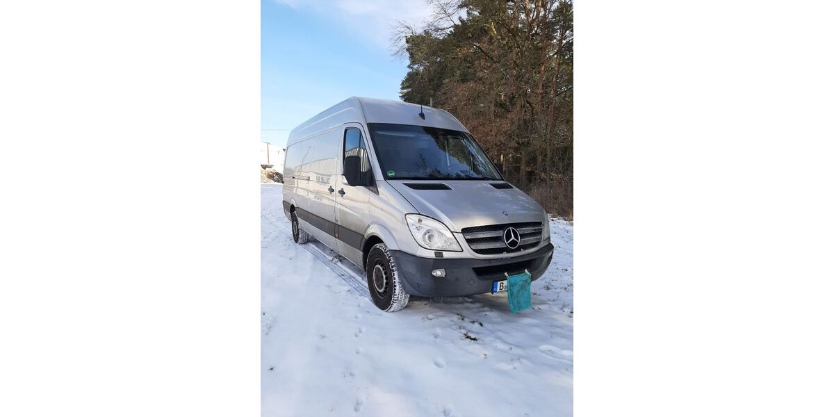 Mercedes-Benz Sprinter 199.000 km 15.200 &euro; Berlin 12623