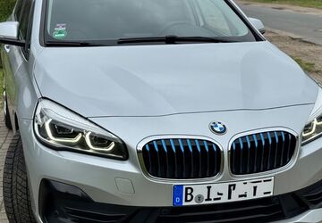 BMW 225 Active Tourer 93.000 km 16.990 &euro; Berlin 12623