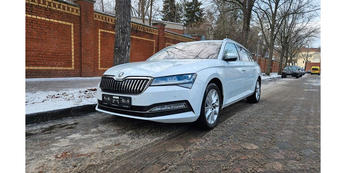 Skoda Superb 182.825 km 15.500 &euro; Berlin 12099