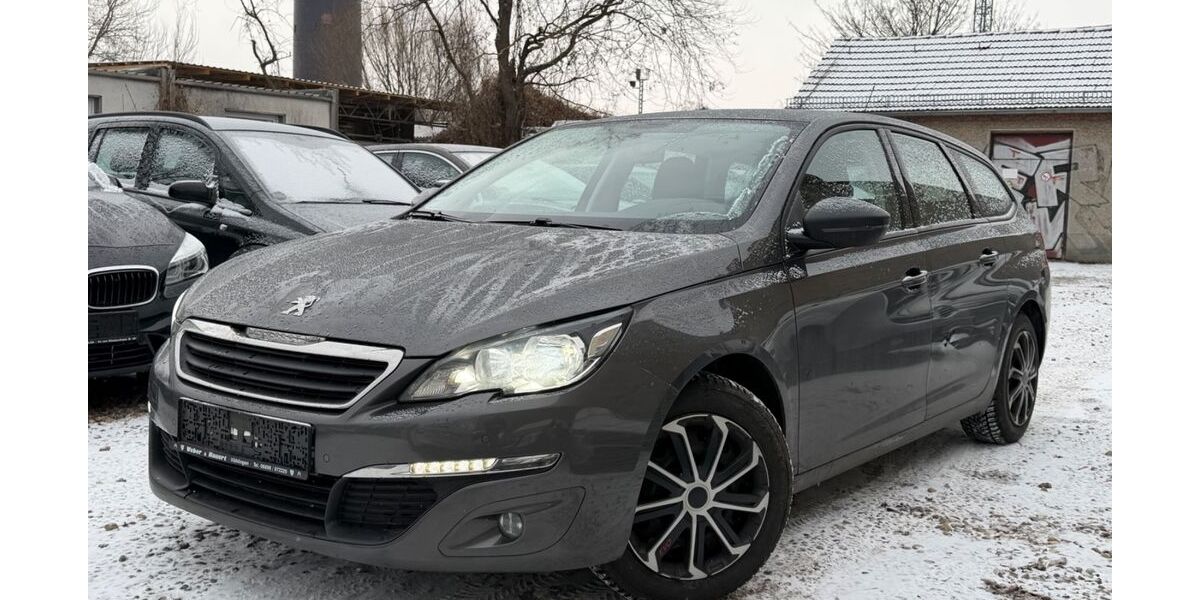 Peugeot 308 118.000 km 4.950 &euro; Berlin 10245
