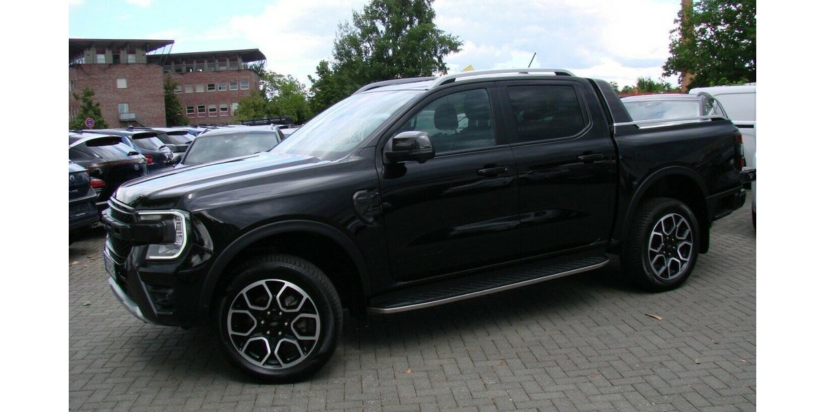 Ford Ranger Wildtrak e-4WD Doppelkabine ACC AHK LED 360 25.460 km 44.980 &euro; Falkensee 14612