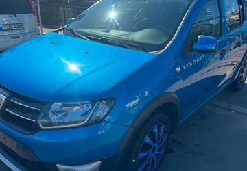 Dacia Sandero 137.000 km 3.990 &euro; Berlin 13597