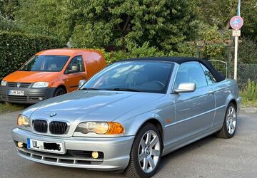 BMW 320 122.000 km 9.999 &euro; Berlin 13583