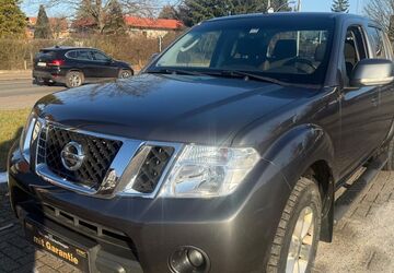 Nissan Navara 127.000 km 11.800 &euro; Berlin 13158