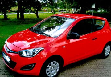 Hyundai i20 43.500 km 4.700 &euro; Berlin 12277