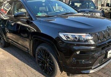 Jeep Compass 28.917 km 22.990 &euro; Berlin 13509