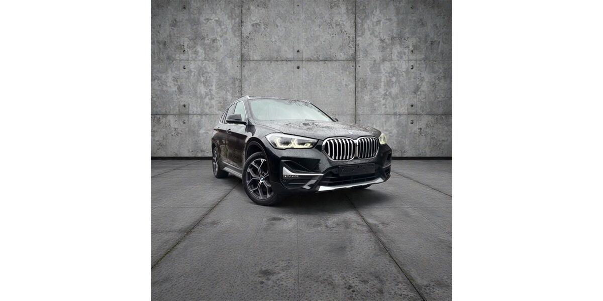 BMW X1 147.809 km 17.499 &euro; Potsdam 14482